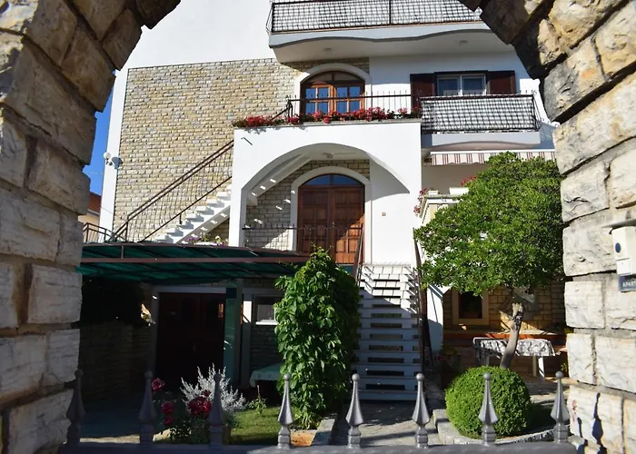 Lejlighed With Wifi Sveti Filip I Jakov, Biograd - 4299 *