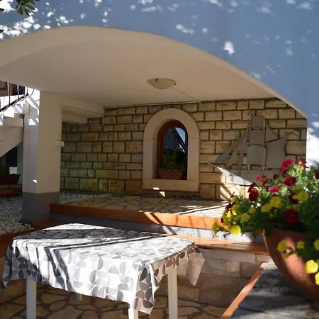 With Wifi Sveti Filip I Jakov, Biograd - 4299