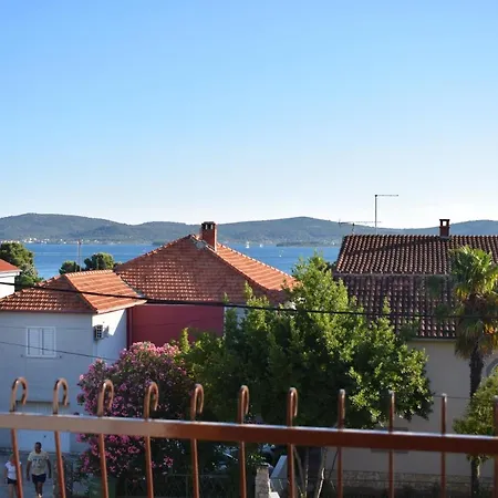公寓 With Wifi Sveti Filip I Jakov, Biograd - 4299