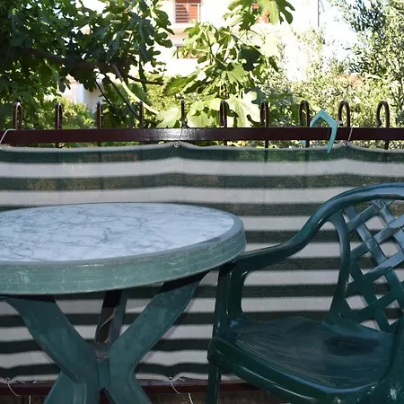 Lägenhet With Wifi Sveti Filip I Jakov, Biograd - 4299 Sveti Filip i Jakov