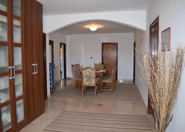 Апартаменты With Wifi Sveti Filip I Jakov, Biograd - 4299