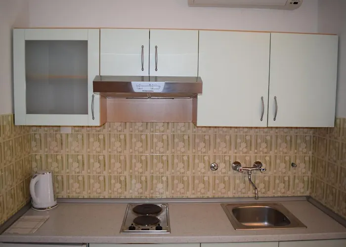 Апартаменты With Wifi Sveti Filip I Jakov, Biograd - 4299 *