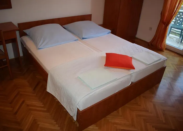 Апартаменты With Wifi Sveti Filip I Jakov, Biograd - 4299